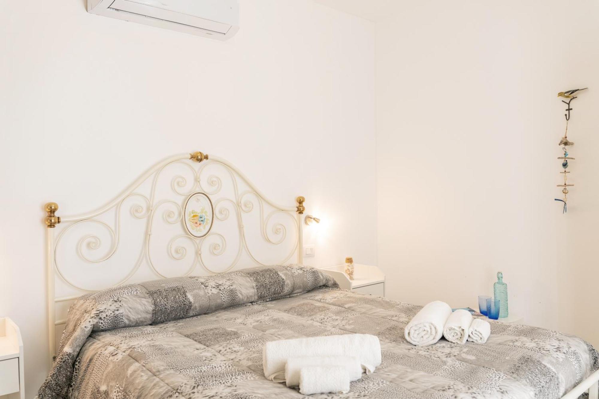 Residenza Del Barone Luxury House - Pula, Sardegna Appartement Buitenkant foto