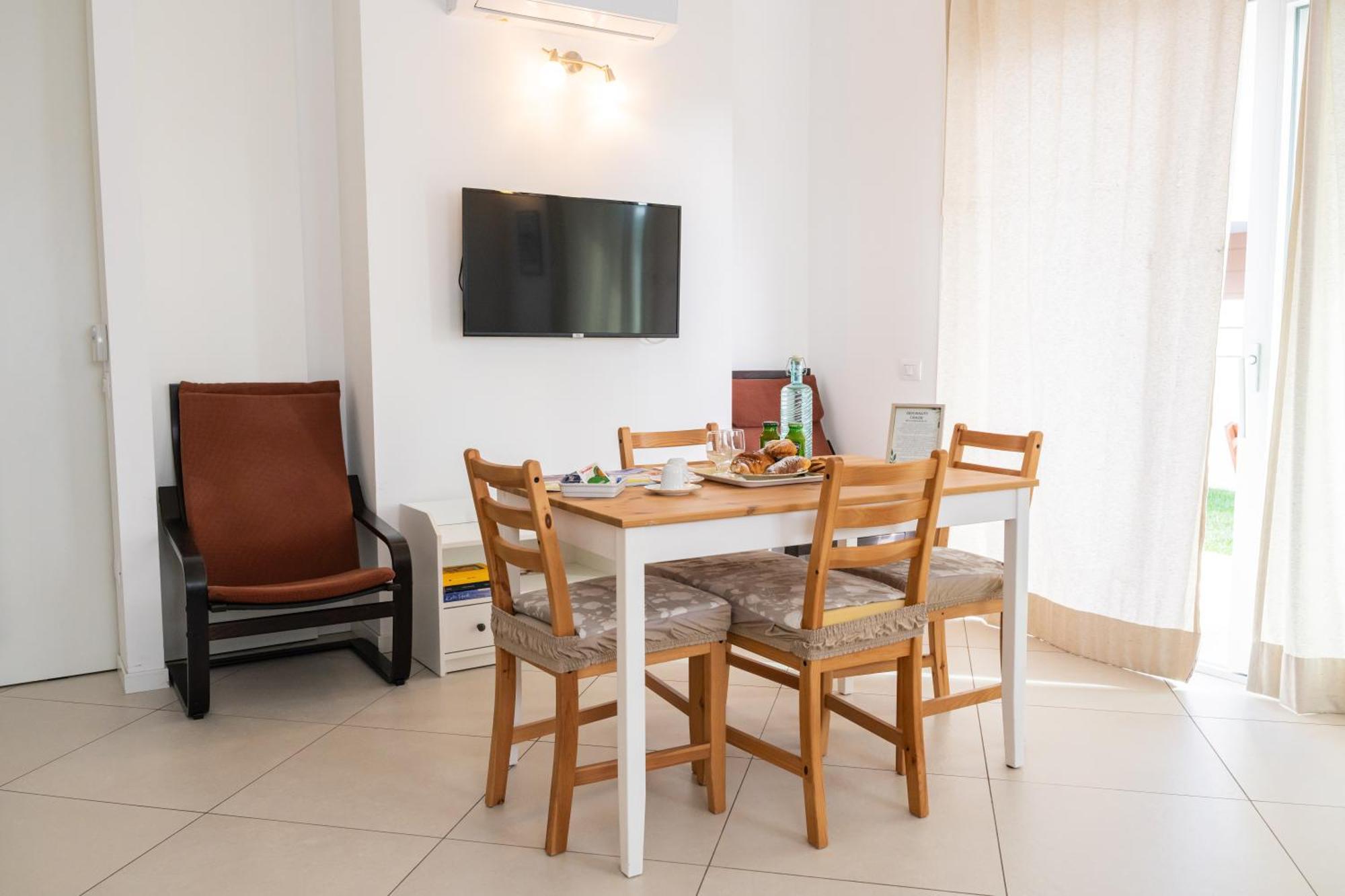 Residenza Del Barone Luxury House - Pula, Sardegna Appartement Buitenkant foto